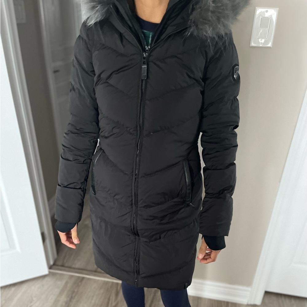 Like New Authentic Rudsak Womens puffer jacket